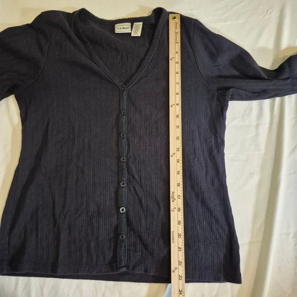 Vtg L.L. BEAN Ribbed Button Down V-Neck 100% Cotton Pointelle Top 90s Minimalism